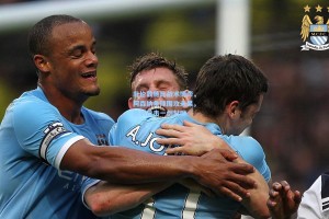 北伦敦德比战术博弈，阿森纳角球围攻未果，热刺反击一剑封喉