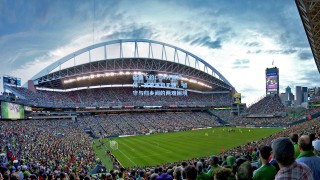 疫情下的CBA外援抉择，赛季重启无期，留守与归乡间的两难困境