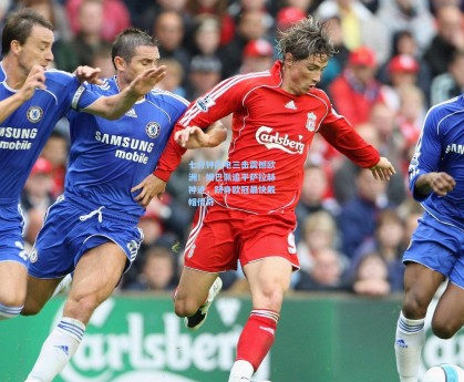 七分钟闪电三击震撼欧洲！姆巴佩追平萨拉赫神迹，跻身欧冠最快戴帽传奇