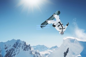 自由式滑雪世界杯中国站落幕，谷爱凌再夺金牌创历史