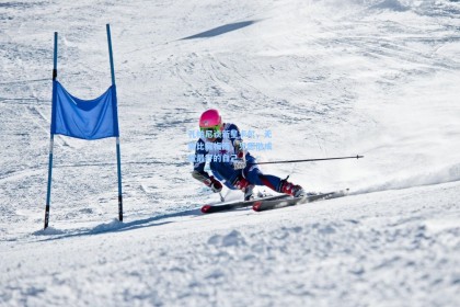 孔帕尼谈新星卡尔，无需比肩梅西，只愿他成就最好的自己