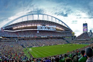 姆巴佩梅开二度助巴黎圣日耳曼领跑法甲积分榜