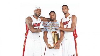 马卡披露，西班牙教练学院主席致信拉波尔塔，建议就特瓦斯涉嫌泄密事件提起法律诉讼